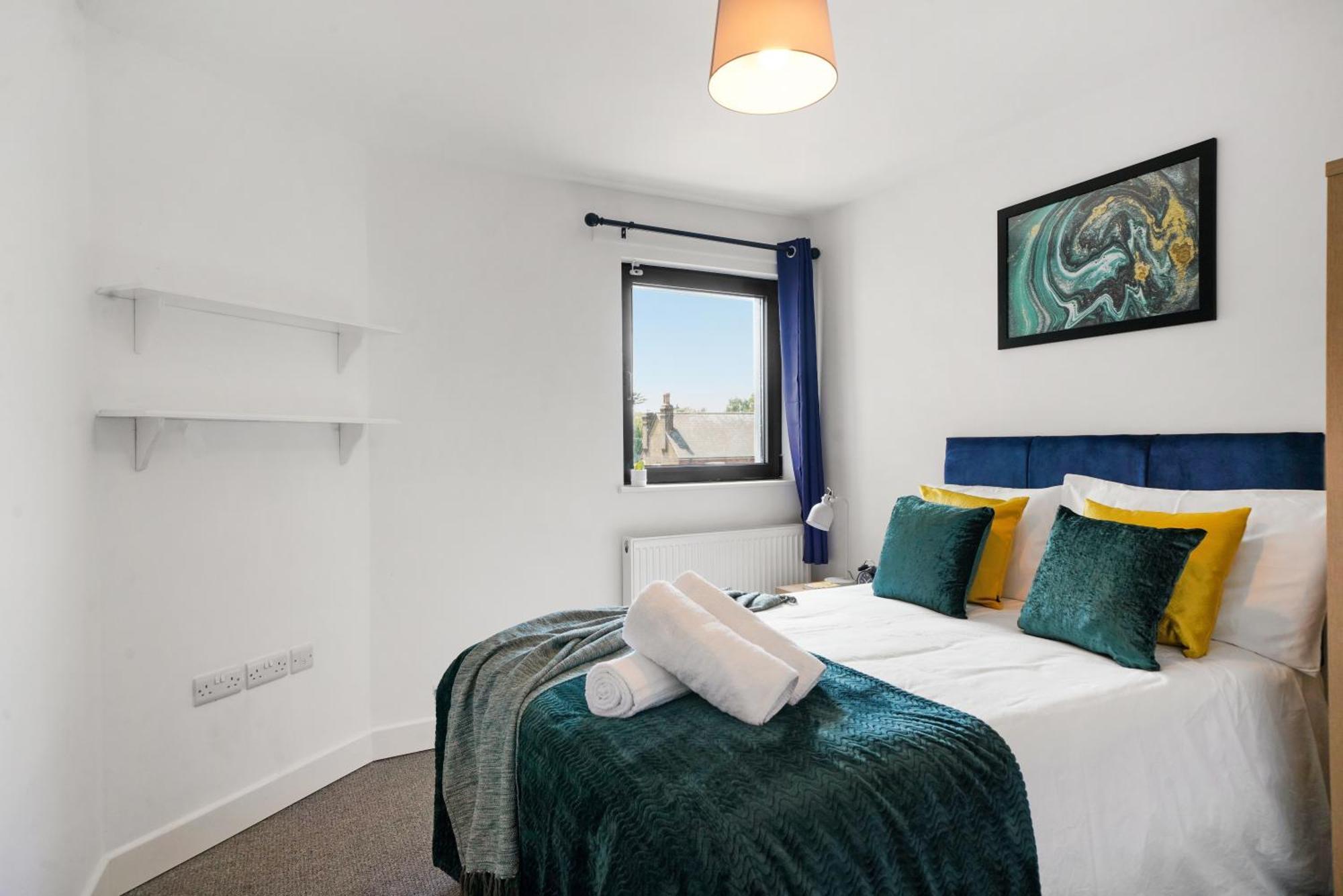 Modern Apartments With Free Parking Near Heathrow Colnbrook Εξωτερικό φωτογραφία