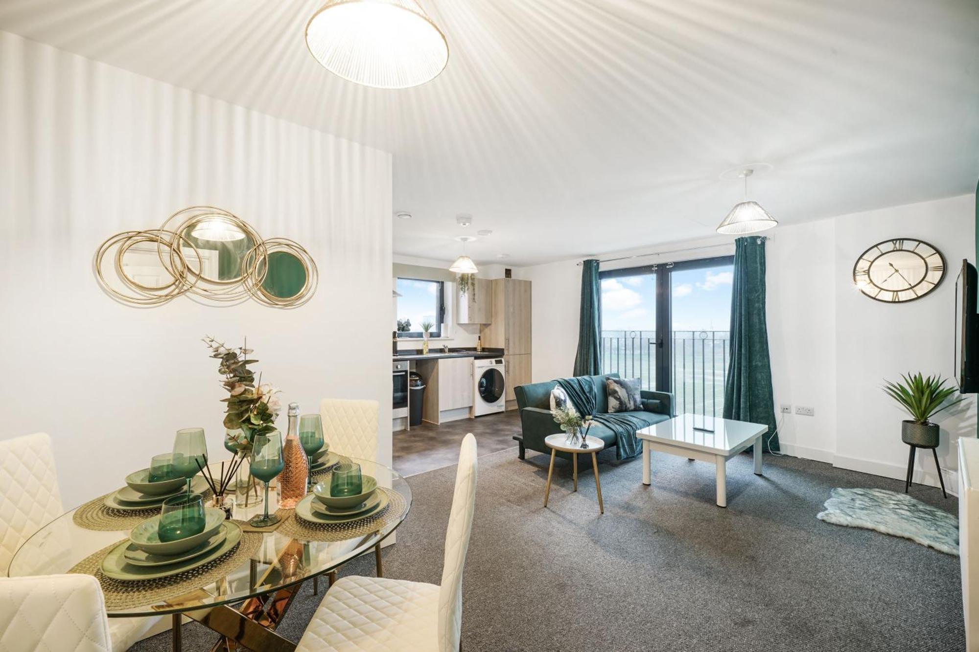 Modern Apartments With Free Parking Near Heathrow Colnbrook Εξωτερικό φωτογραφία