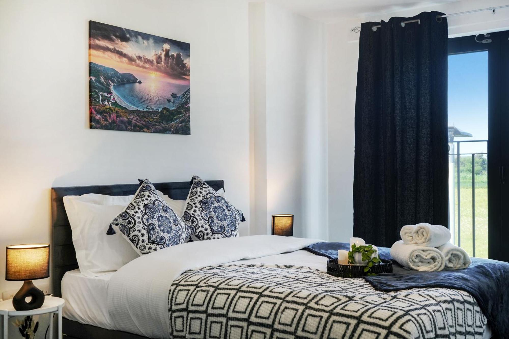 Modern Apartments With Free Parking Near Heathrow Colnbrook Εξωτερικό φωτογραφία