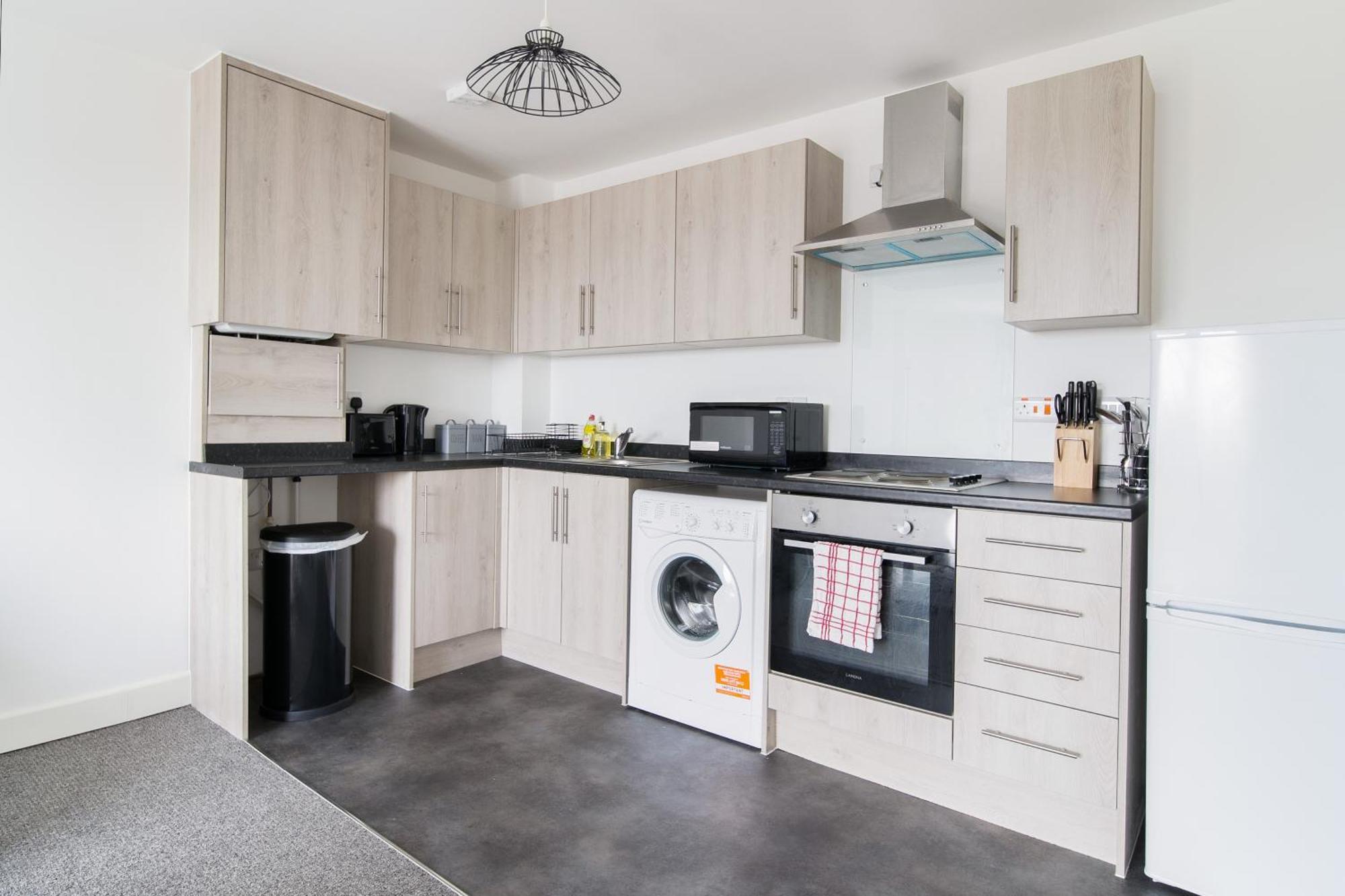 Modern Apartments With Free Parking Near Heathrow Colnbrook Εξωτερικό φωτογραφία